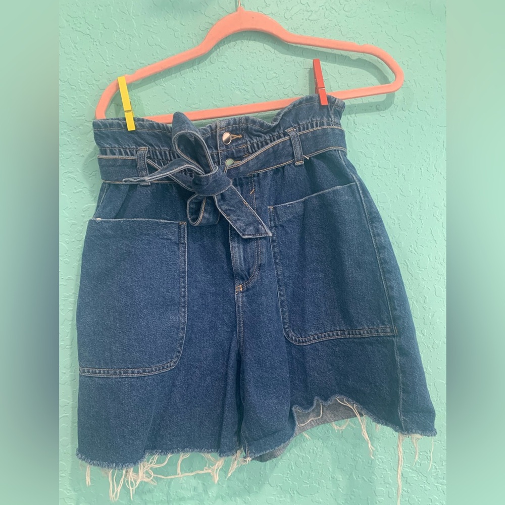 Zara Dark Blue High-Waist Paperbag Denim Shorts 6 chore pockets mom belted